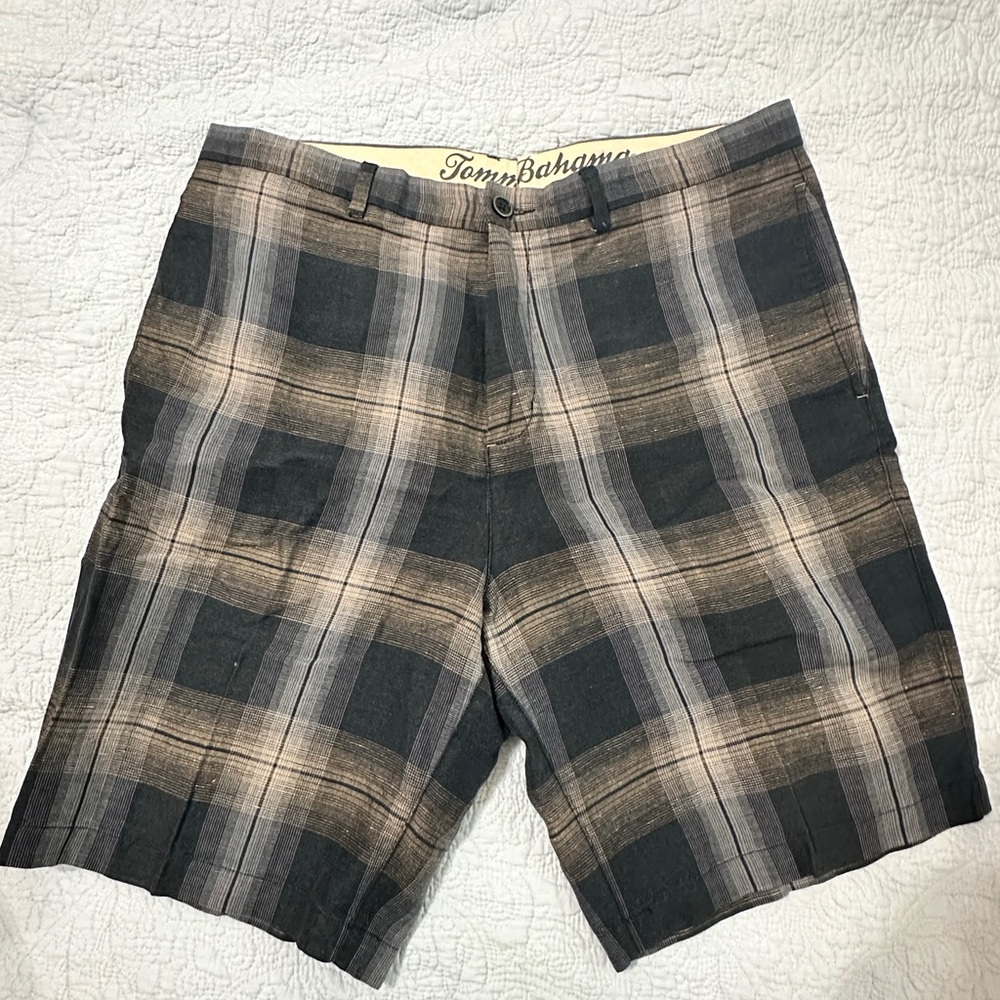 Tommy Bahama Men's Checkered Shorts - Black and Tan